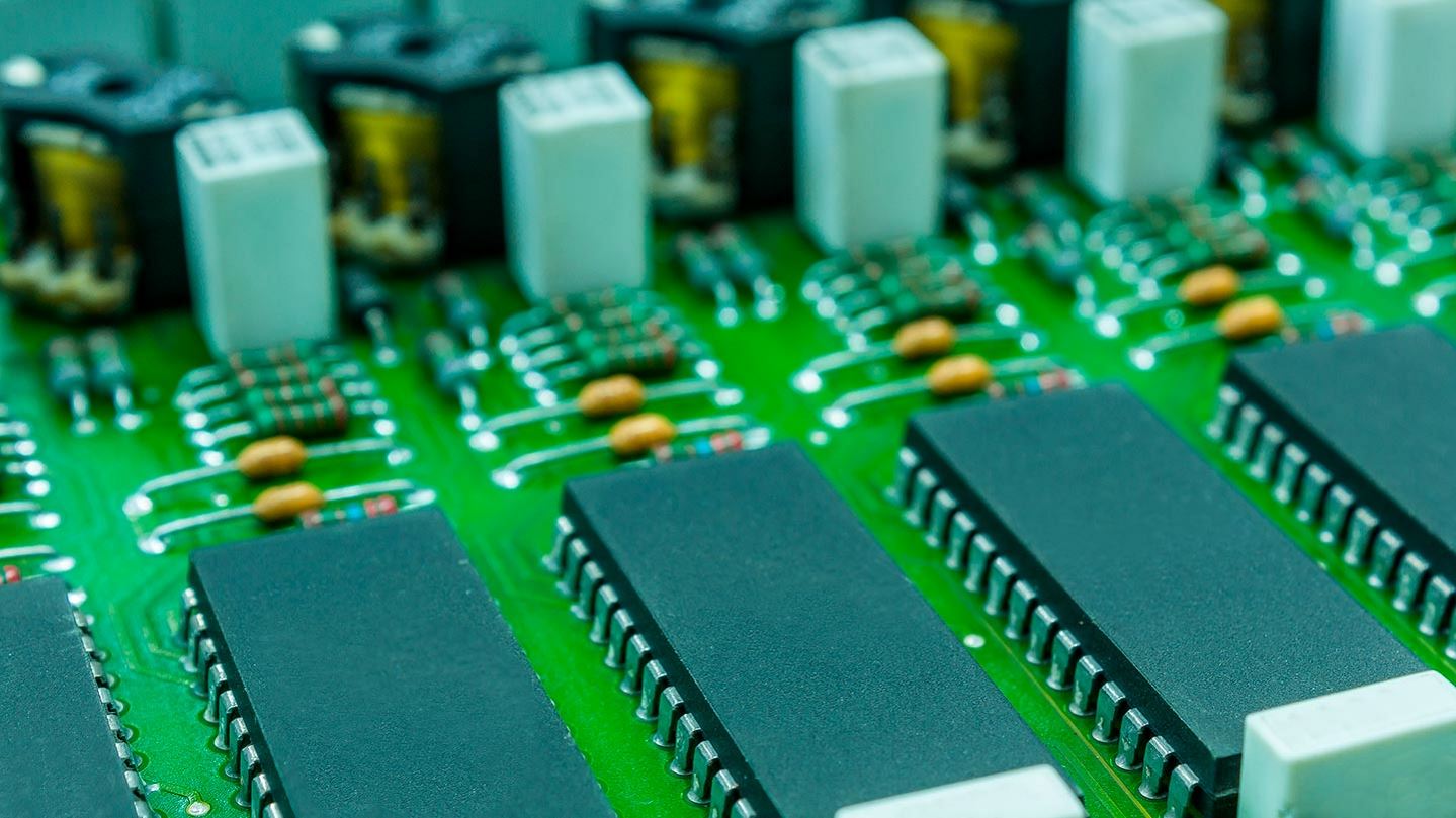 Electronic component with circuit board close up
